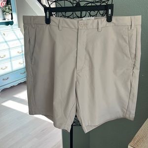 St John's Bay shorts size 42 mens NWT